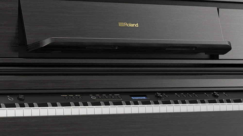 ROLAND LX705-LA Meşe Ağacı Renk Dijital Duvar Piyanosu (Tabure & Kulaklık Hediyeli)