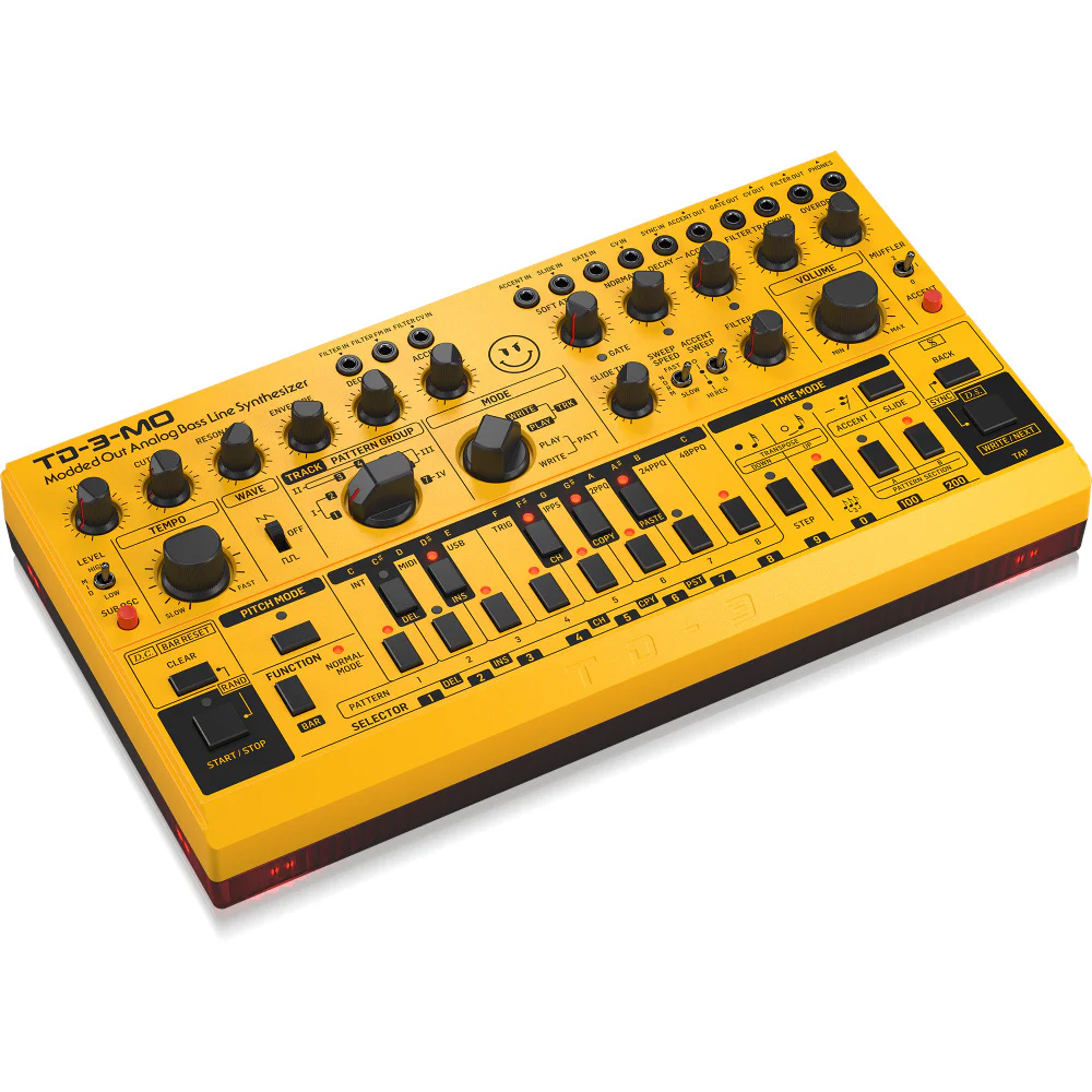 BEHRINGER TD-3-MO-AM Analog Bass Line Synthesizer