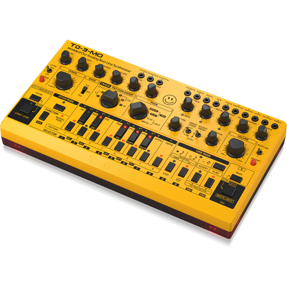 BEHRINGER TD-3-MO-AM Analog Bass Line Synthesizer