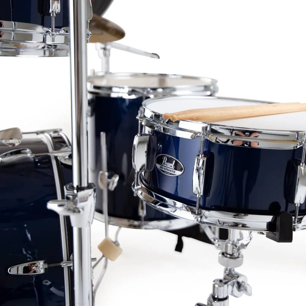 PEARL RS505BC/C743 Roadshow Royal Blue Metallic 5 Parça (20B/10T/12T/14F/14S) Aksamlı ve Sabian Zilli Akustik Davul Seti