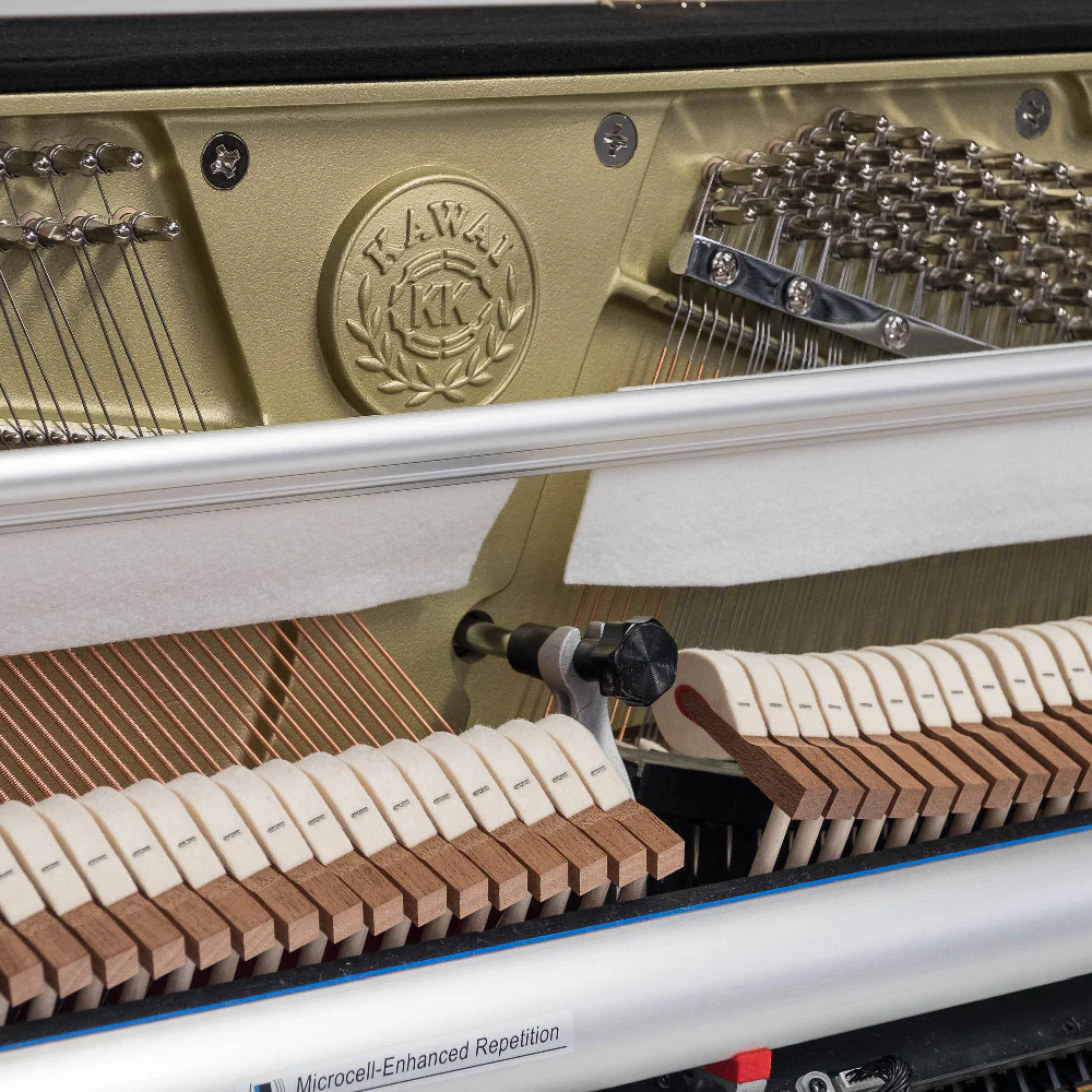 KAWAI K-300 AR2 WH/P AURES / 122 cm Hibrit Parlak Beyaz Duvar Piyanosu