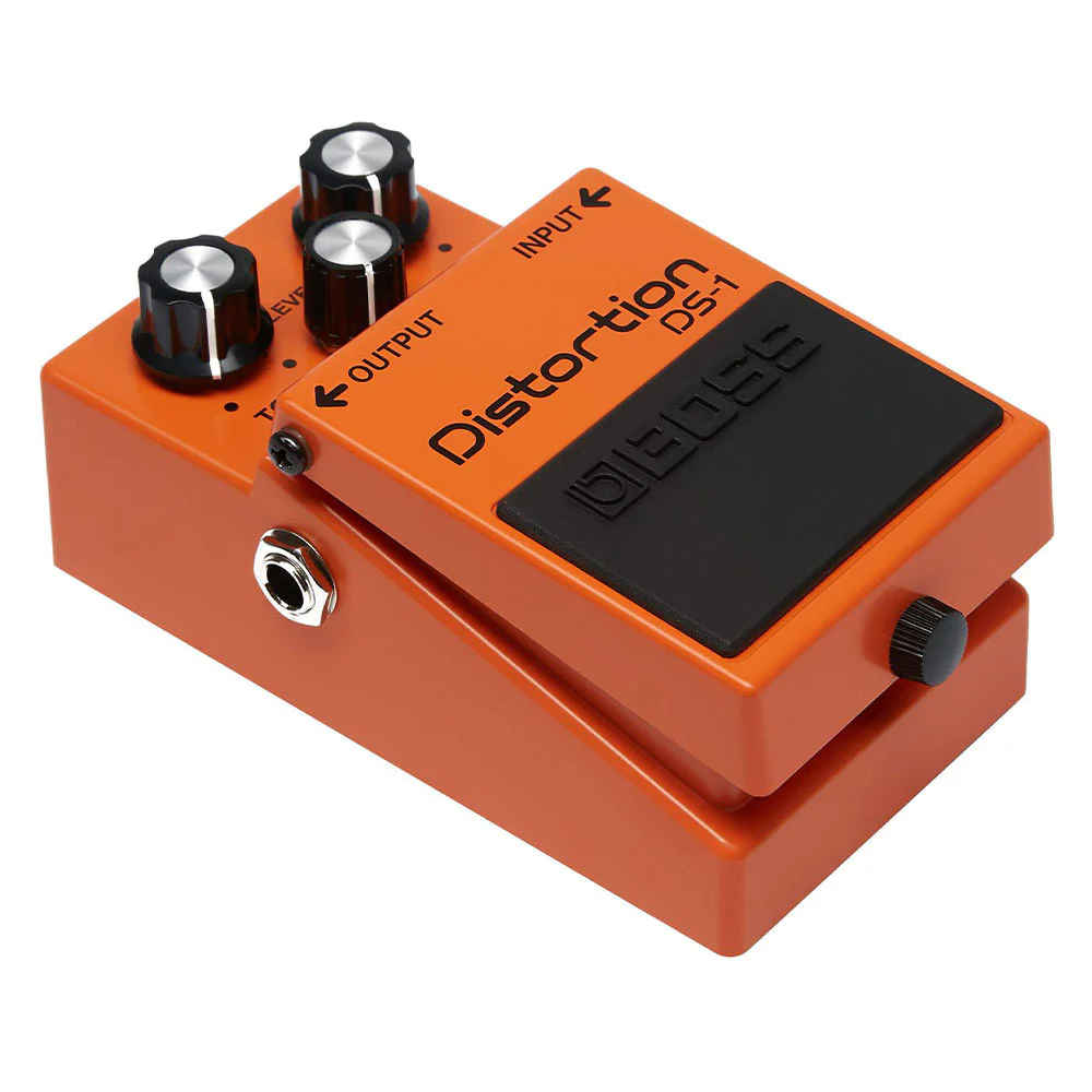 BOSS DS-1 Distortion Kompakt Efekt Pedalı