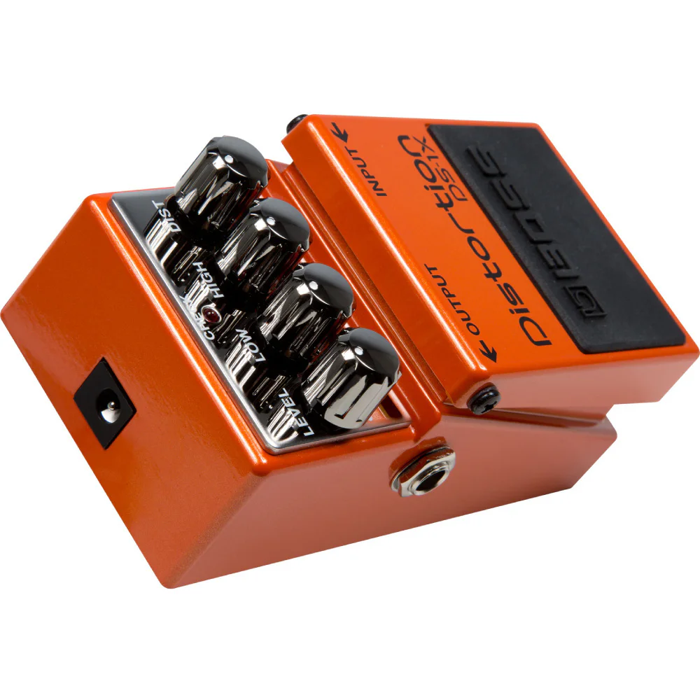 BOSS DS-1X  Kompakt Distortion Efekt Pedalı