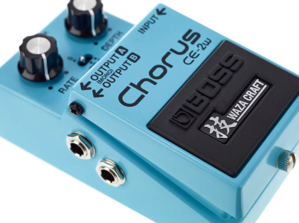 BOSS CE-2W Waza Craft Chorus  Pedal
