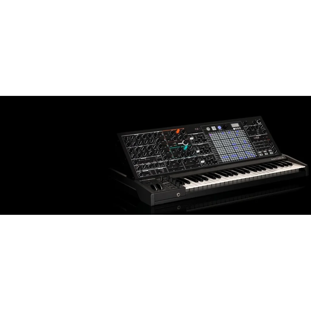Arturia MatrixBrute Noir Edition Gelişmiş 37-tuş Keyboard / Controller / Sequencer Chroma Edition