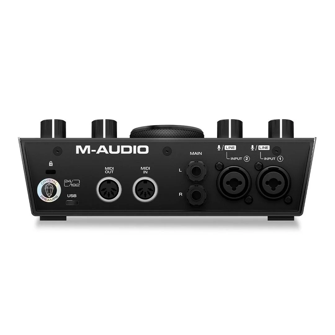 M-Audio AIR 192|6 2-giriş / 2-çıkış / 24-bit/192 kHz / +48 V mikrofon / MIDI/ enstrüman girişli yeni nesil ses kartı