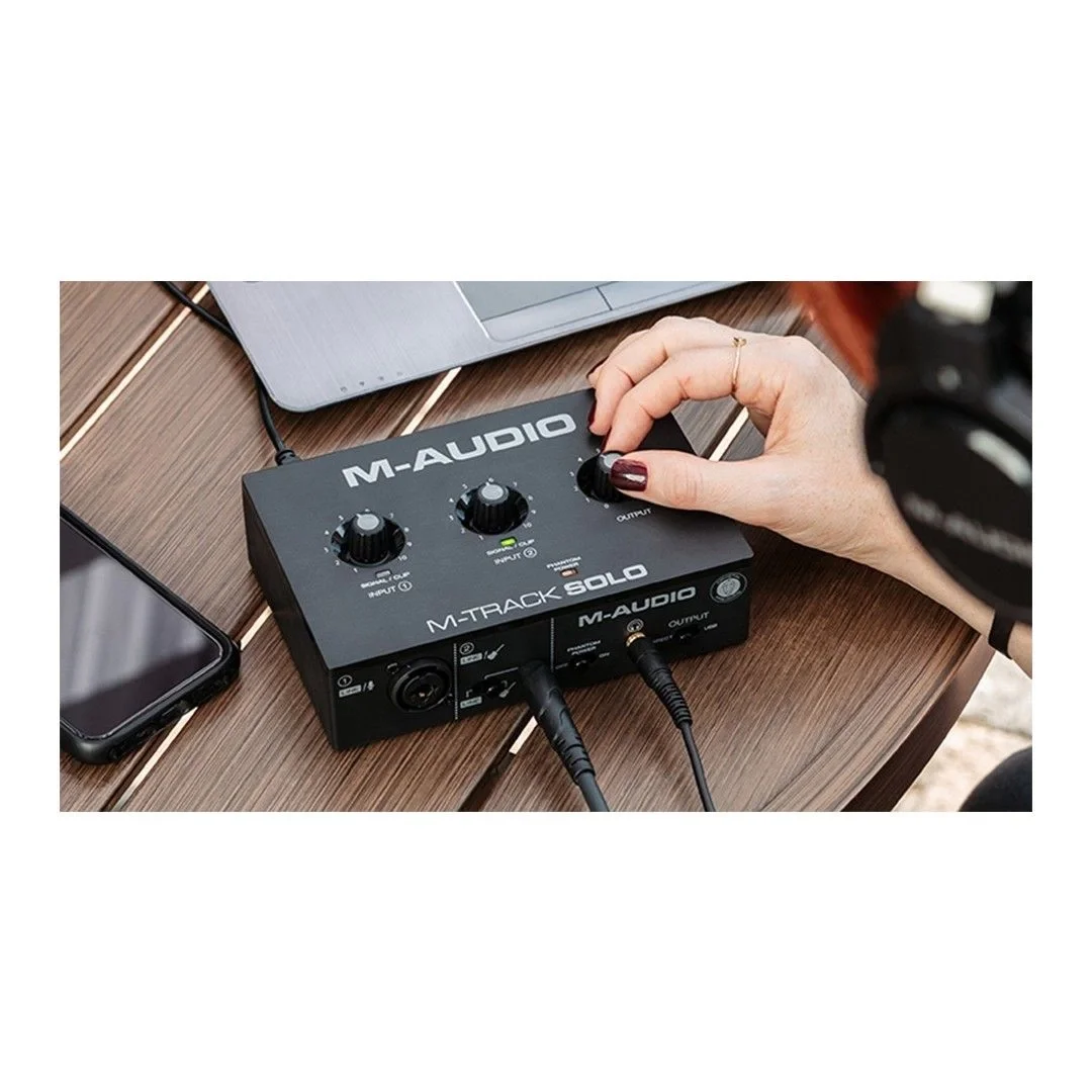 M-Audio M-Track Solo 2 Kanal, 48 khz, 1 Mikrofon giriş, Enstrüman girişli ses kartı