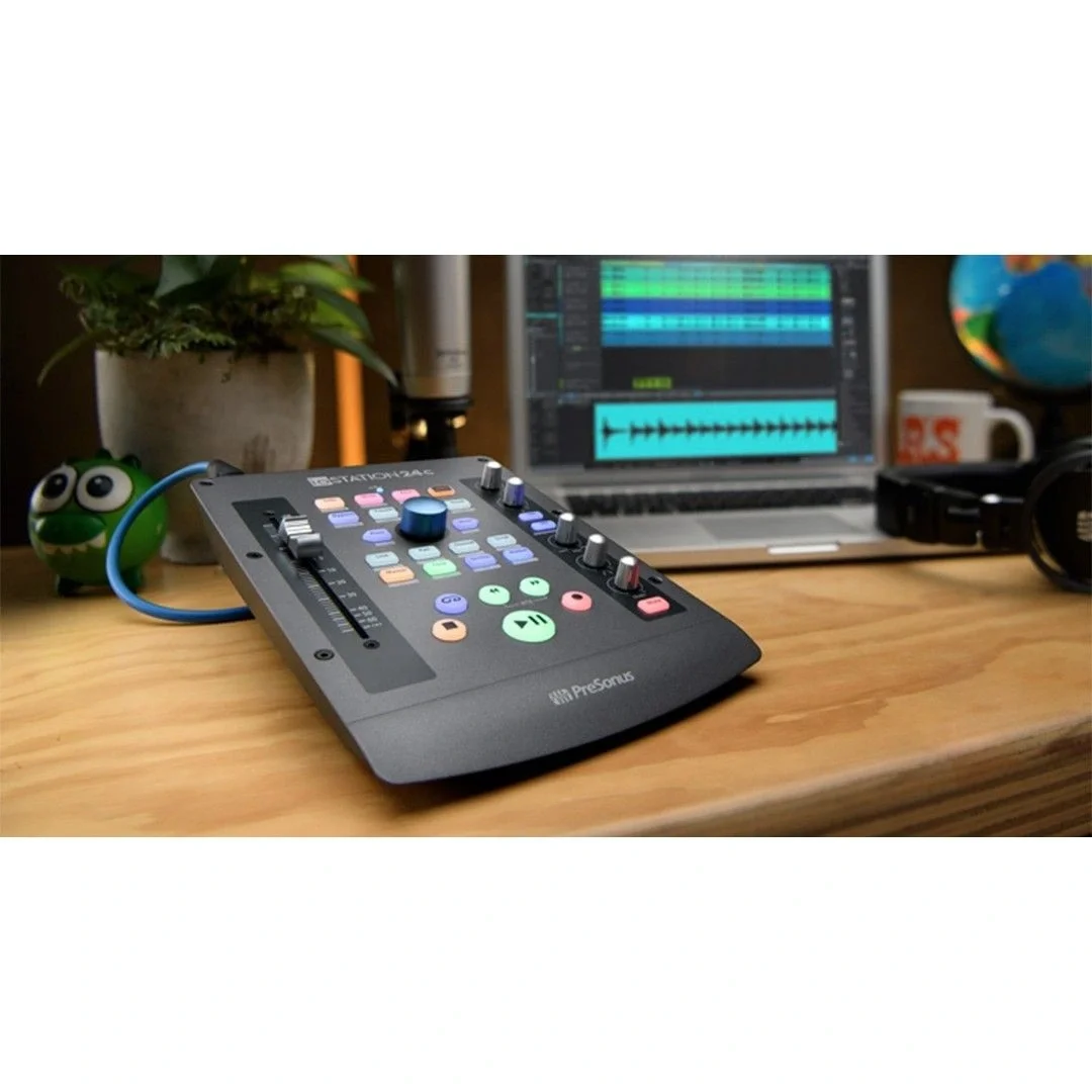 PreSonus ioStation 24c Motorize Fader, Yeni nesil 2 Giriş / 4 Çıkış, 2 mikrofon girişli USB-C ses kartı