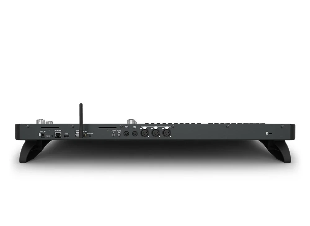 Chamsys QuickQ-30 DMX Işık Masası, 2048-kanal 3 çıkış