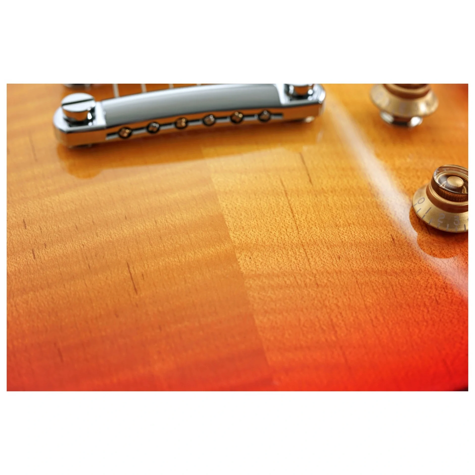 Gibson Les Paul Studio Figured Dealer Exclusive Elektro Gitar (Washed Cherry Sunburst)