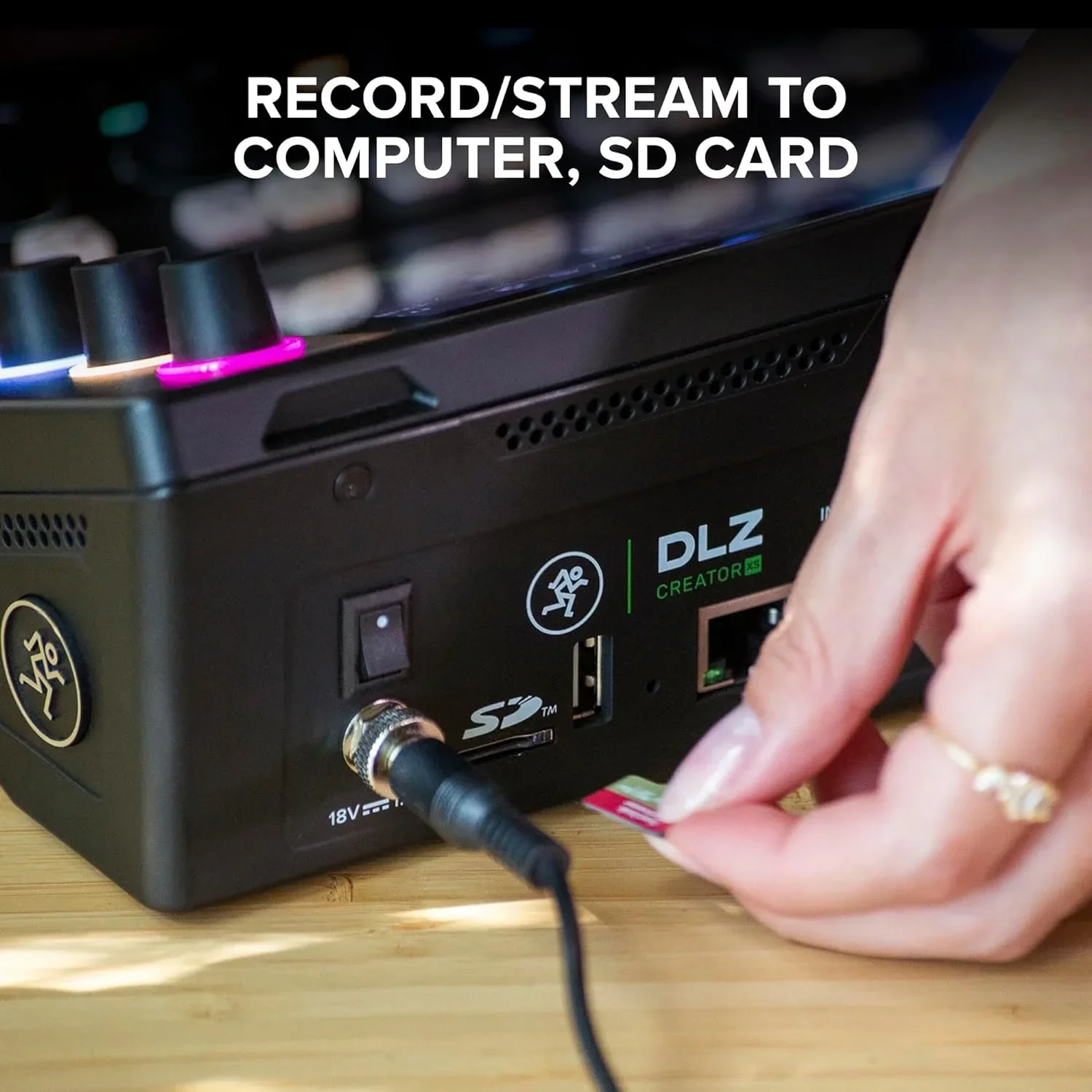 Mackie DLZ CREATOR-XS 6-Kanal Streaming/Podcasting Dijital Mikser