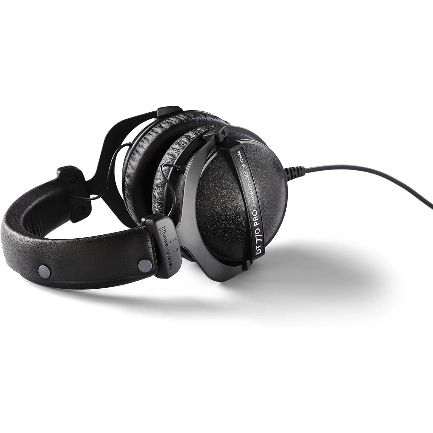 Beyerdynamic DT 770 PRO 32 Ohm Stüdyo Referans Kulaklığı