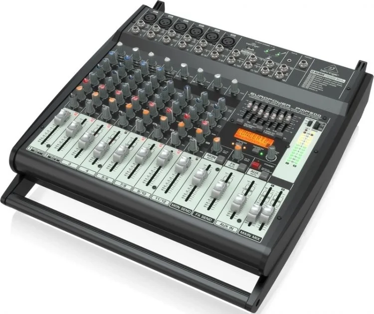 Behringer PMP500 2x250W 12 Kanal Powermixer