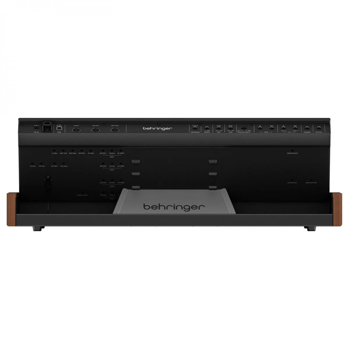 Behringer MONOPOLY / Synthesizer