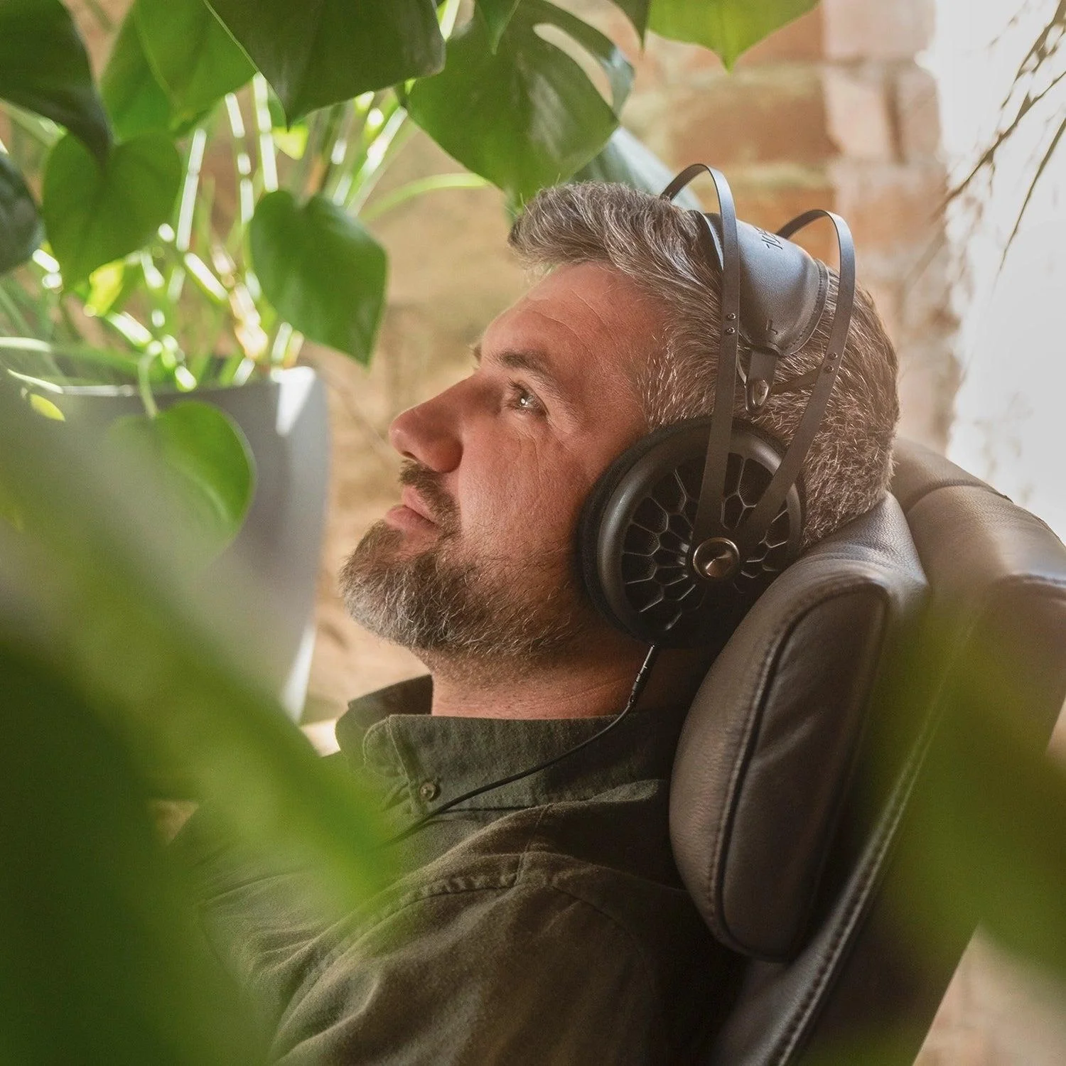 Meze Audio 105 AER Kulaklık