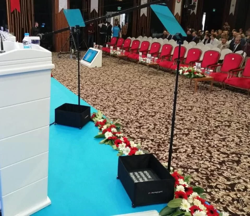 Fortinge PROC15-D-HB Çift 15" Konferans Prompter - Çiftli Set, Parlaklık 1000 cd/m²