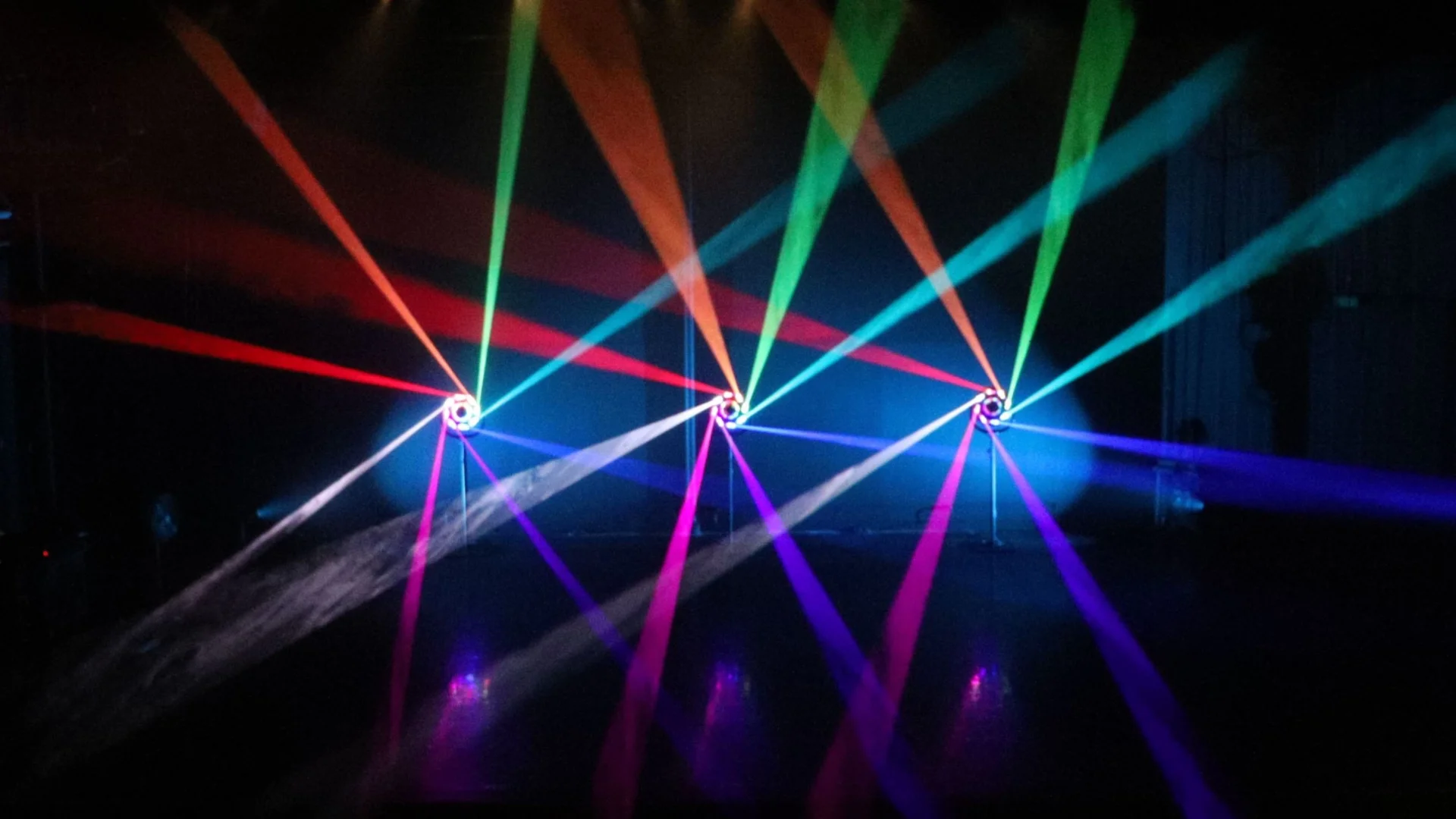 MINUIT UNE | IVL PHOTON | Club için Lazer Işık Çekirdeği 256 Beam 60 DMX