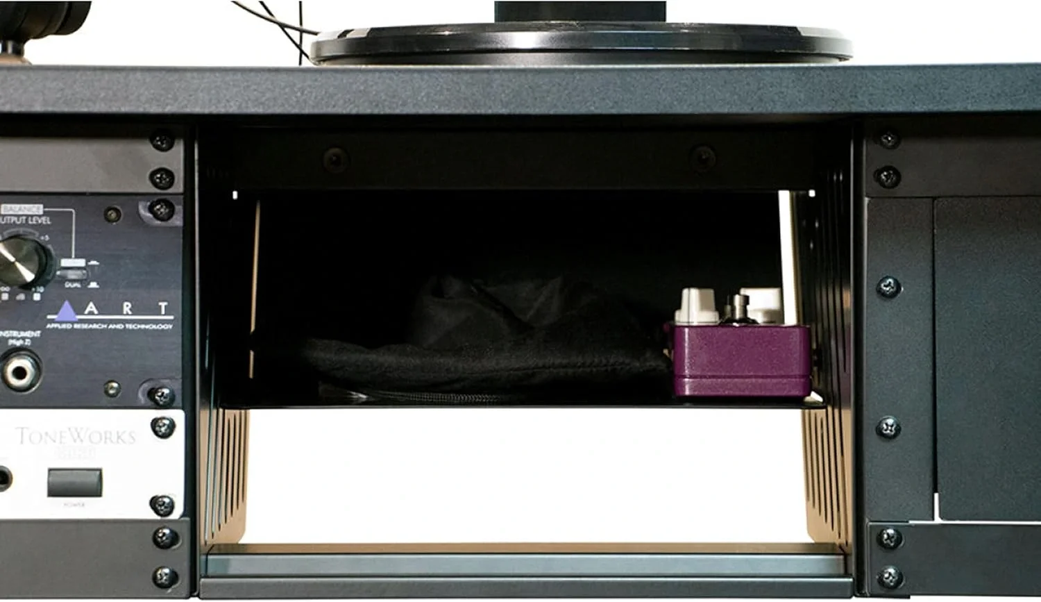 Onstage Pro-Work DJ Workstation, Pro Stüdyo Masası | 79 kg.