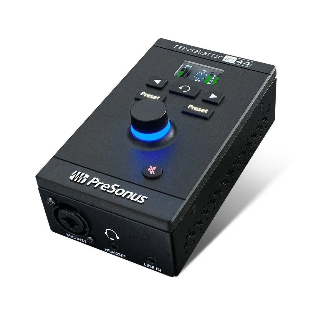 PreSonus Revelator io44 Dahili mikser, efekt ve profesyonel mikrofon preamp'li USB ses kartı
