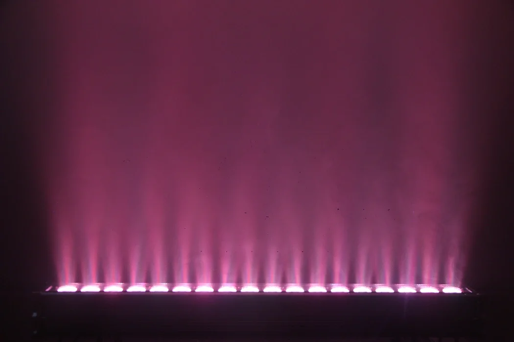 SPL LED BAR 1810R IP RGBWYP 6in1 18x10W