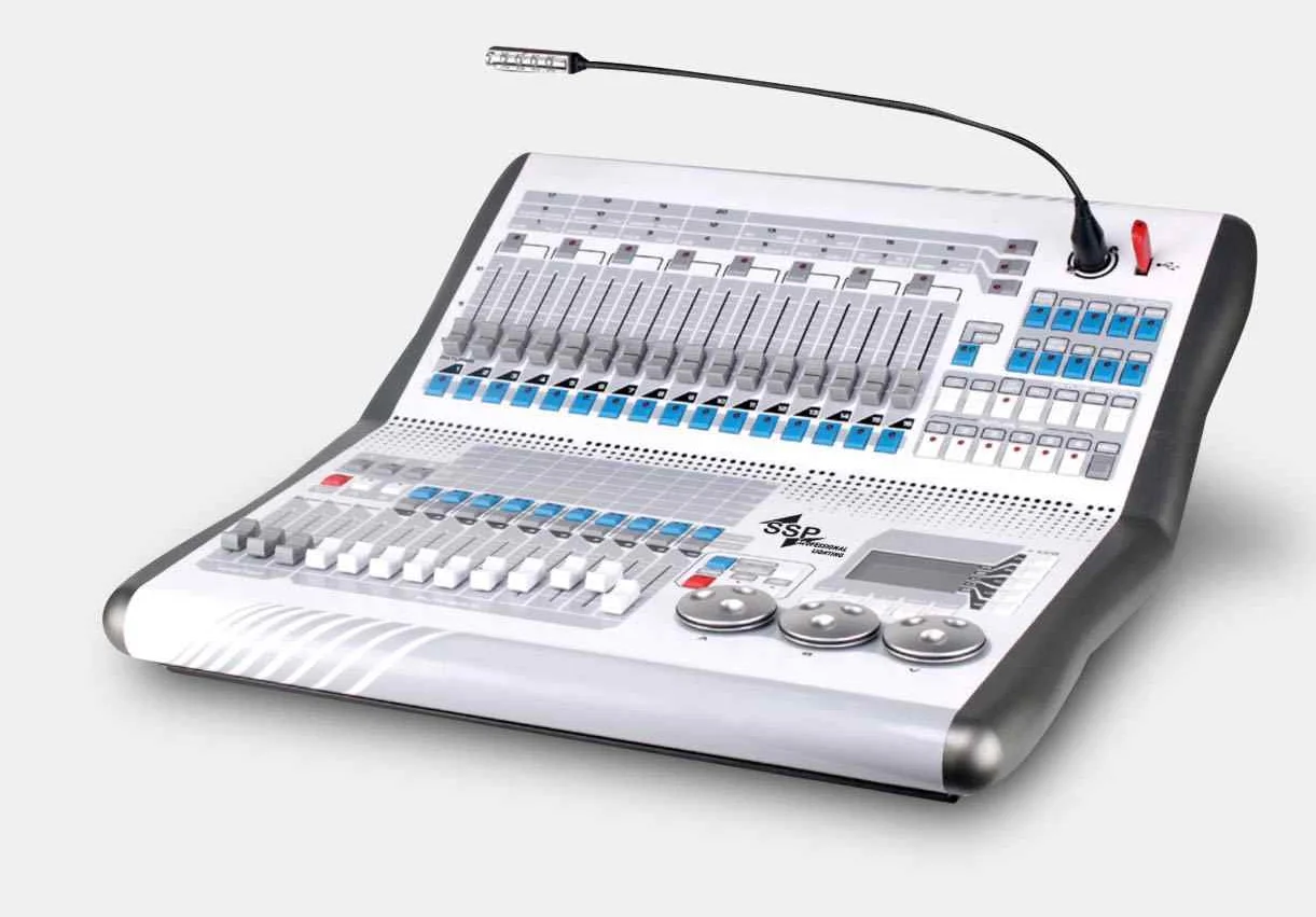 SSP TIGER1024: 1024-kanal Işık Kontrol Masası, 96 Fixture + 40ch + 60 sahne