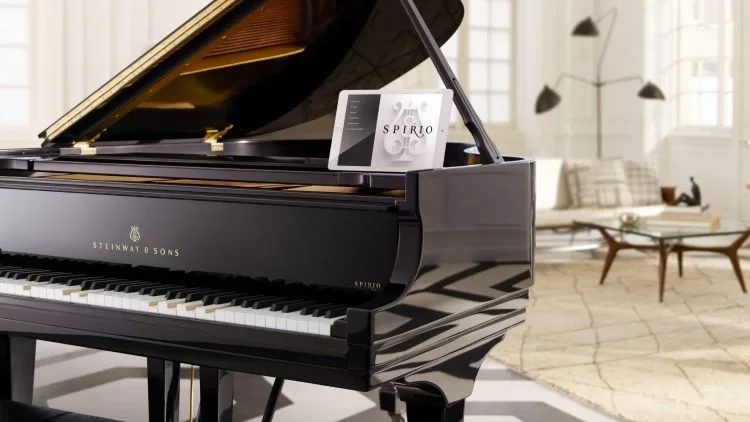 STEINWAY &amp; SONS O-180 Spirio Parlak Siyah Kuyruklu Piyano