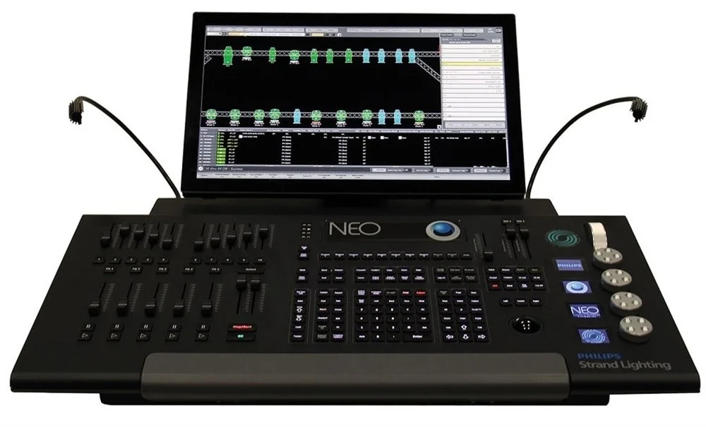 STRAND NEO-1024 Işık Kontrol Masası, 1024-kanal