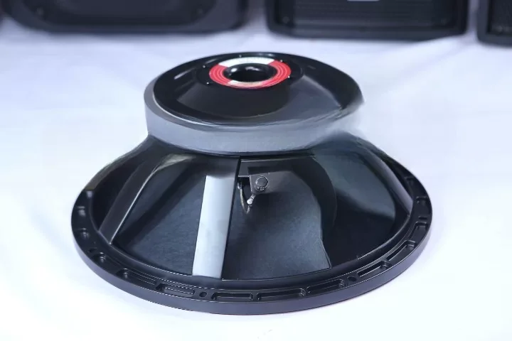 Soundking FA-1508H 15" Woofer, 650/1300W, 99 dB,35Hz-3,5kHz