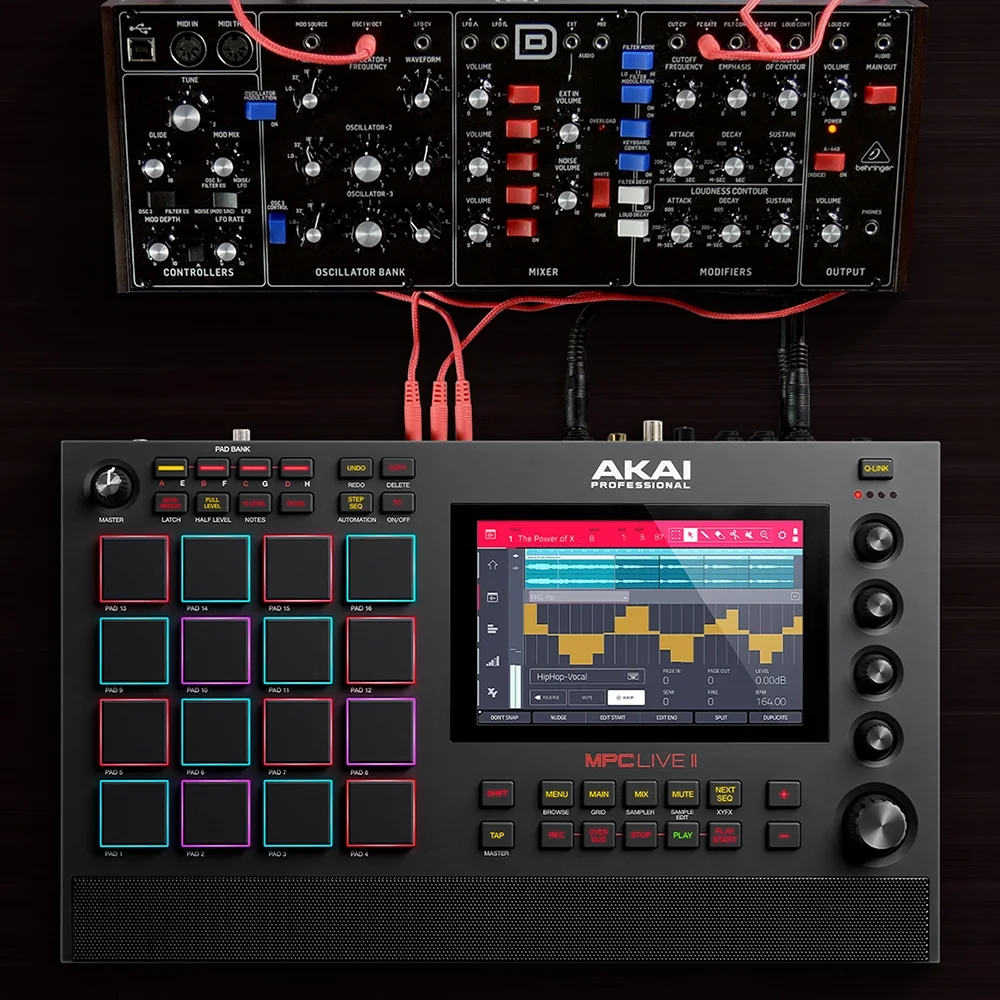 AKAI MPC LIVE 2 Müzik Prodüksiyonu Kontrol Cihazı