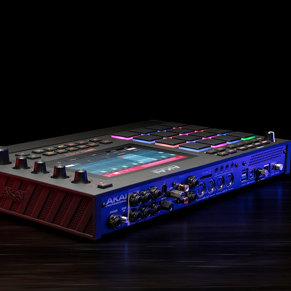 AKAI MPC LIVE 2 Müzik Prodüksiyonu Kontrol Cihazı