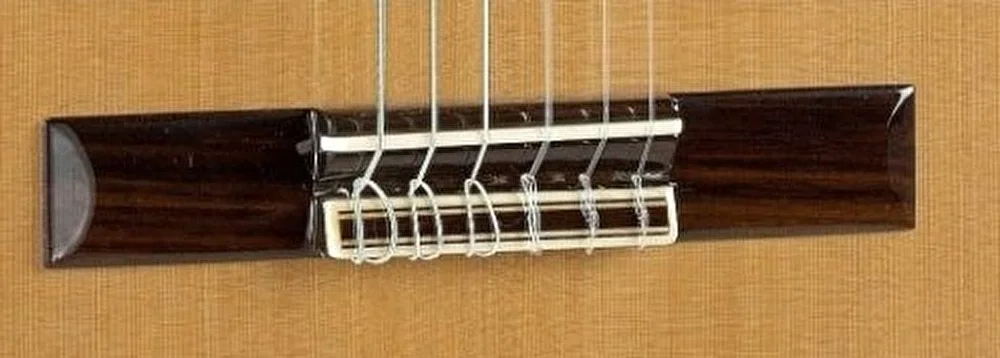 ALHAMBRA 4P Konservatuvar Klasik Gitar