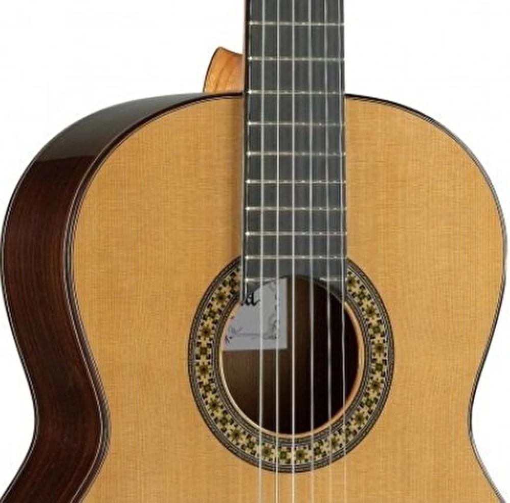 ALHAMBRA 4P Konservatuvar Klasik Gitar