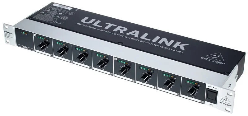 Behringer DS2800 / Splitter