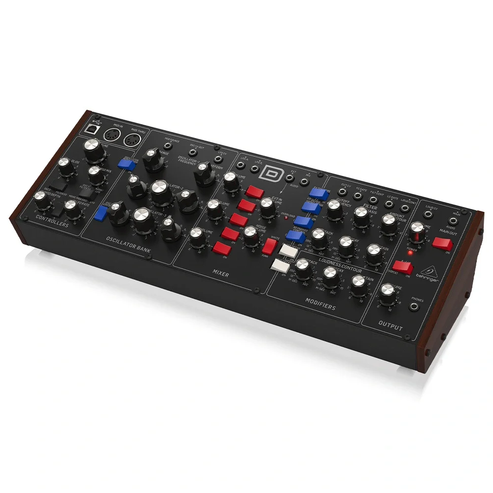 Behringer Model D Efsane Minimoog Klonu: 3 VCO, 24 dB Ladder Filter, Eurorack Ready