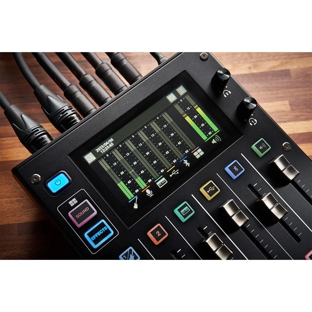 BOSS Gigcaster GCS-5 Yayın Seti 2 (GCS-5, STPODCASTPROBK, KS-004CC, KHDP-S300)