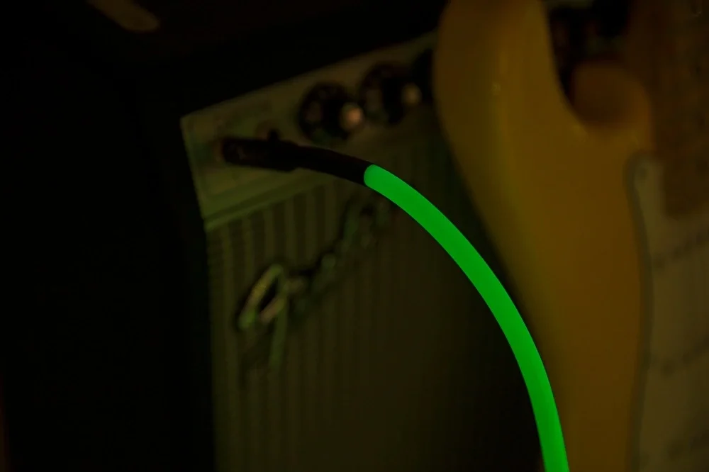 Fender Professional Glow in the Dark Cable 3 Metre Yeşil Kablo