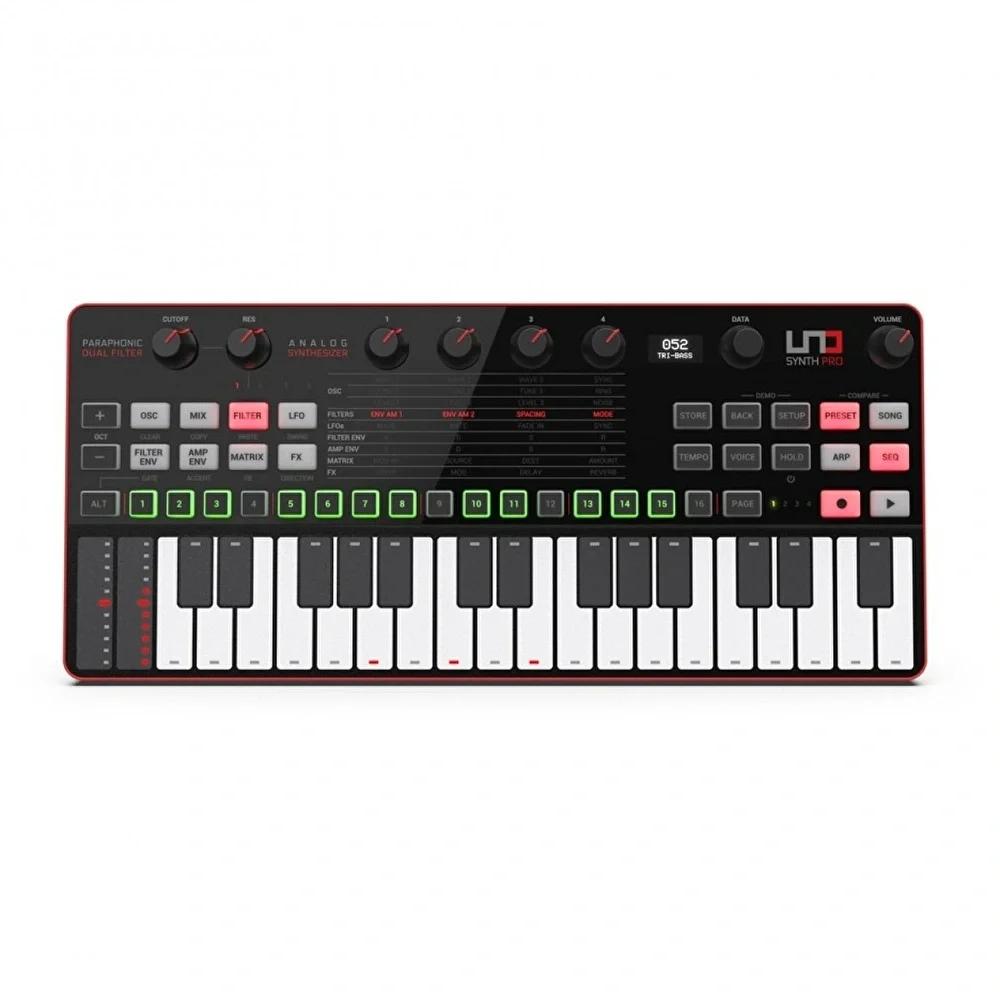 IK MULTIMEDIA UNO-SYNTHPRO-DESKTOP Analog Synthesizer