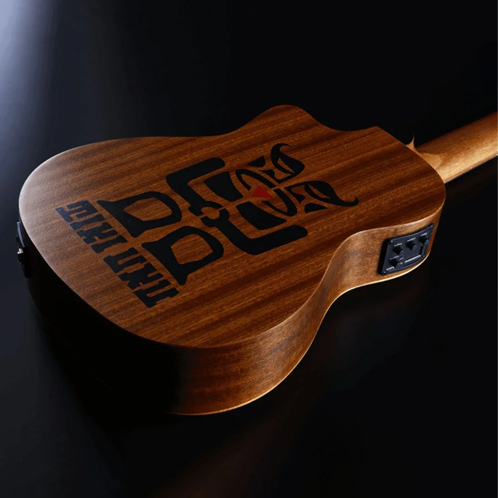 LAG TKB150FCE Tiki Mini Cutaway Natural Elektro Akustik Bas Gitar