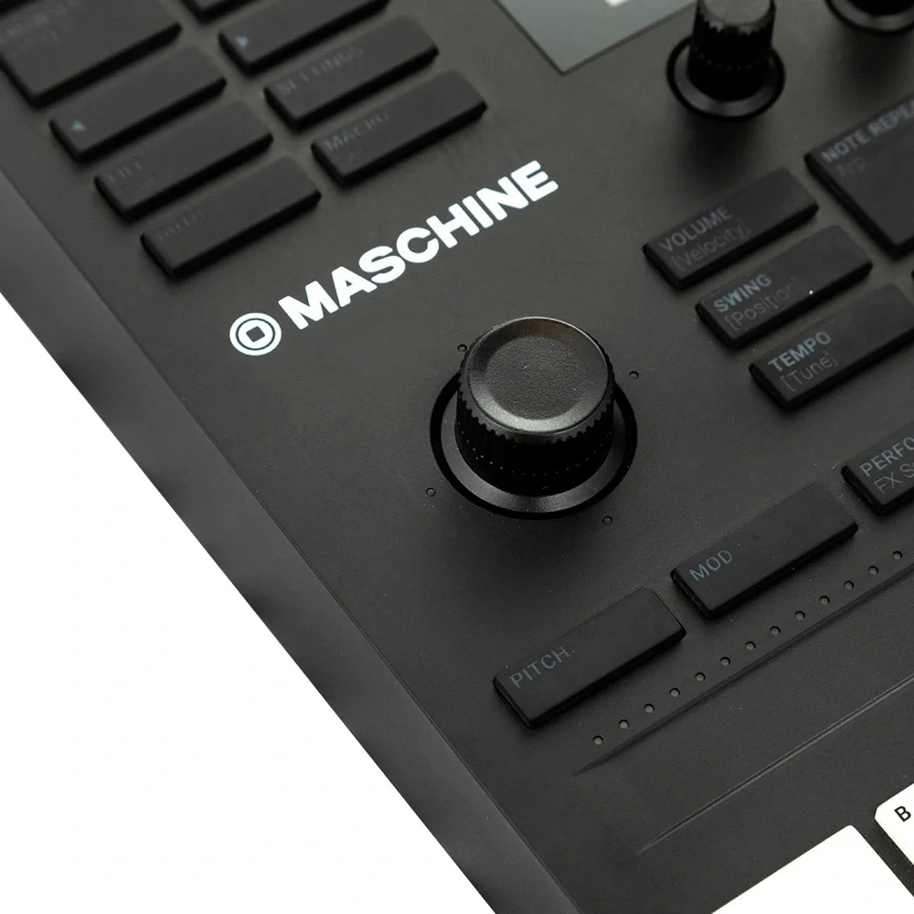 NATIVE INSTRUMENTS MASCHINE MK3 Kontrol Cihazı