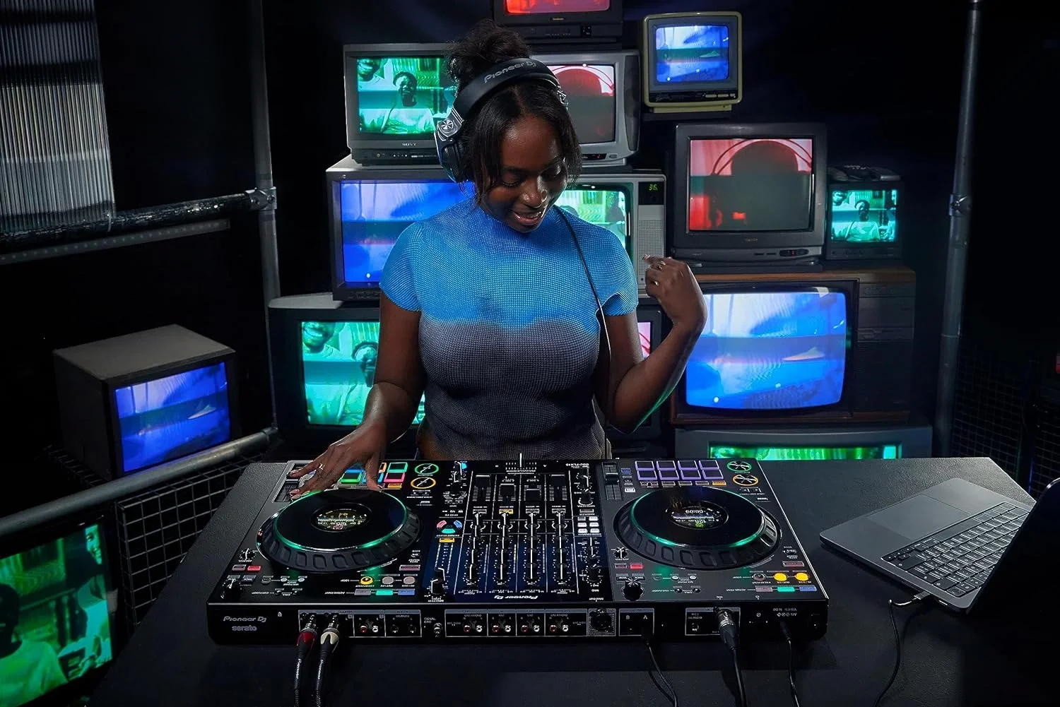 Pioneer DDJ-FLX10 DJ rekordbox DJ Kontrol Ünitesi