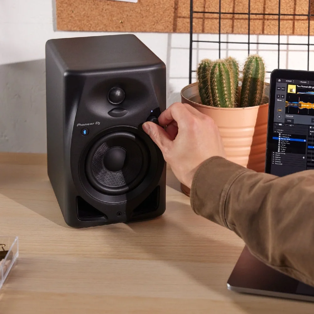 Pioneer DM-40D-BT Bluetooth Referans Monitörü (Çift)