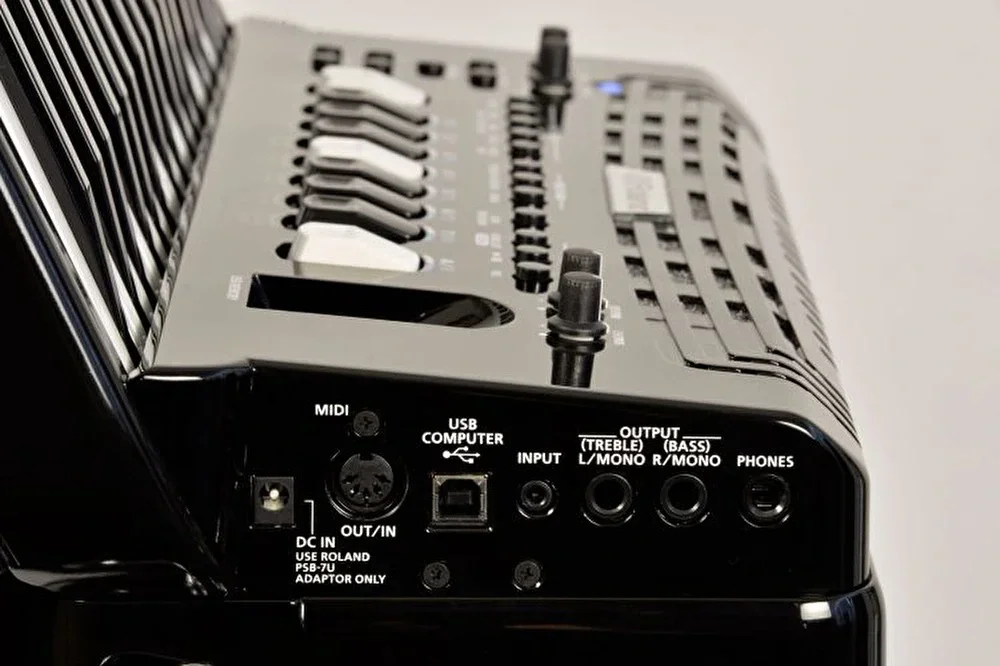 ROLAND FR-4X RD V-ACCORDION Kırmızı Akordiyon