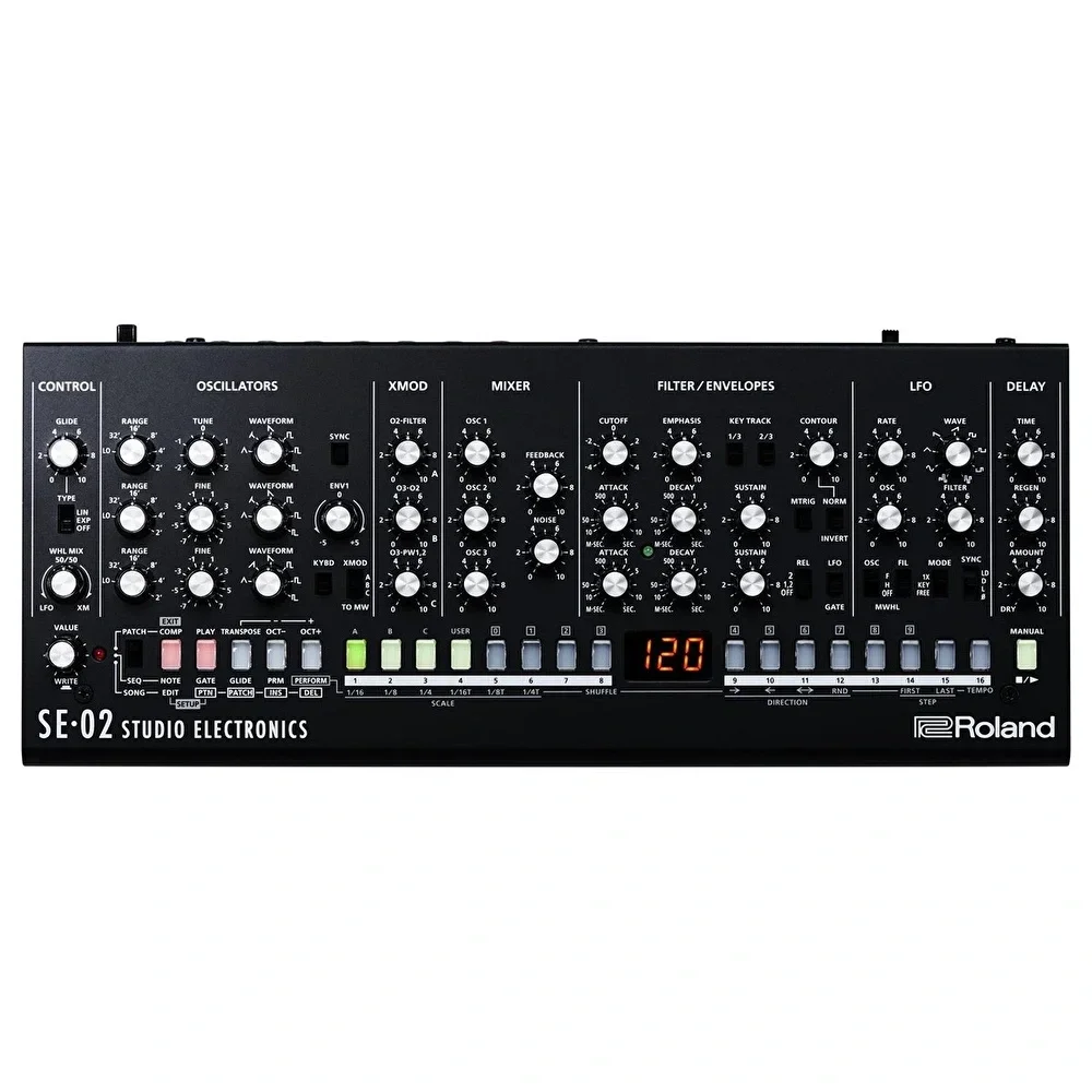 ROLAND SE-02 Analog Synthesizer