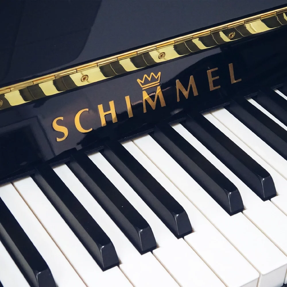 SCHIMMEL C 116 Tradition Parlak Siyah 116 CM Duvar Piyanosu