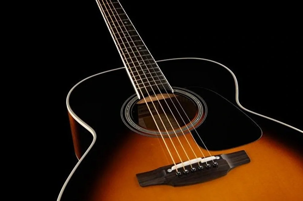 TAKAMINE P6N BSB SERIES 6 Elektro Akustik Gitar