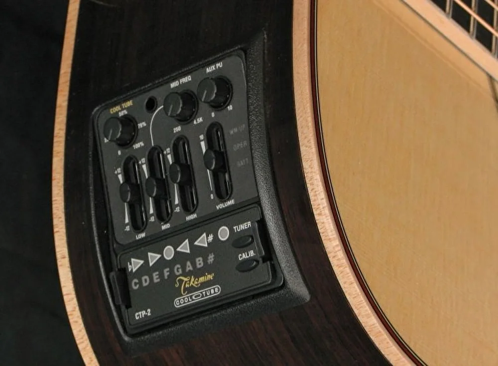 Takamine P7D Dreadnought Elektro Akustik Gitar