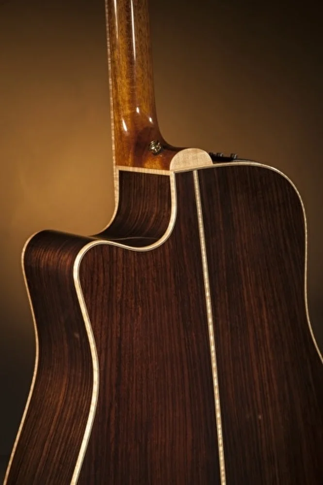 Takamine P7DC Dreadnought Cutaway Elektro Akustik Gitar