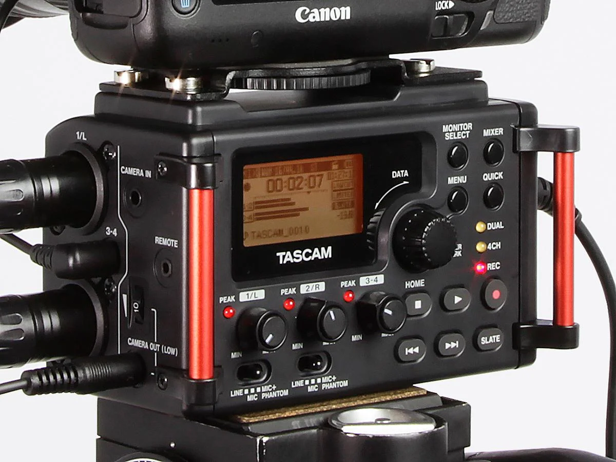 Tascam DR-60DMK2 Prof.Multi-Track Audio-Recorder for DSLR-Cameras